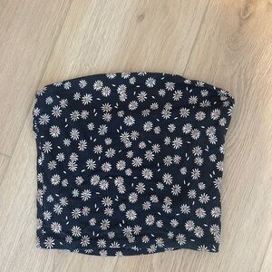 *3/$25* American Eagle Outfitters Black Floral Crop Top Soft & Sexy